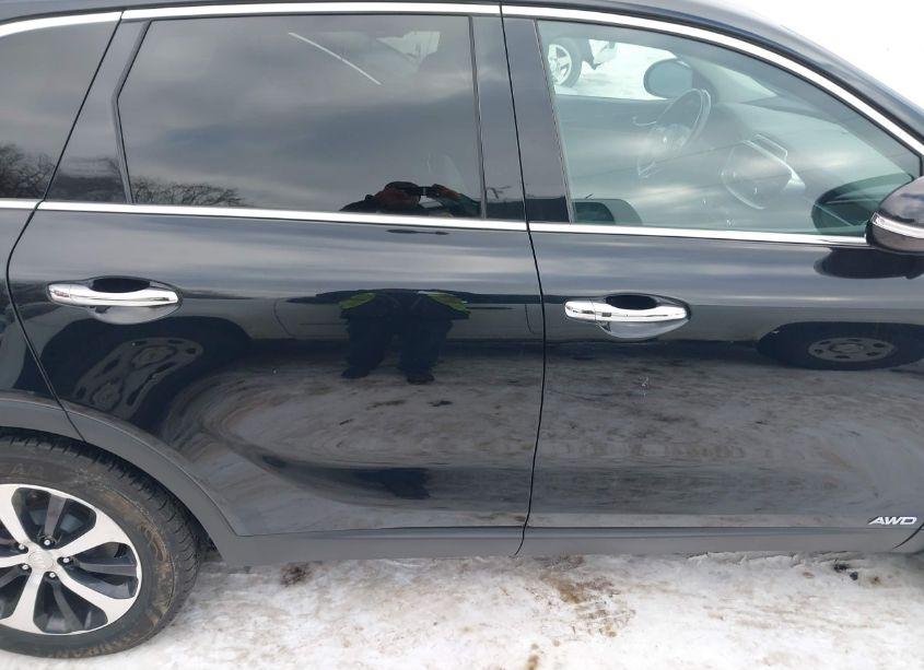 Photo 13 of 2016 Kia Sorento 2.0T EX (VIN 5XYPHDA1XGG050964)