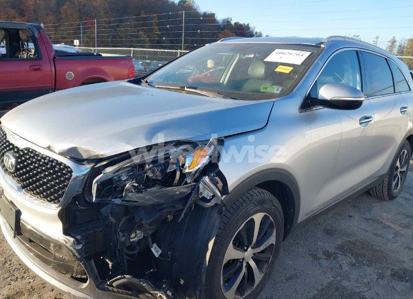 Photo 6 of 2016 Kia Sorento 3.3L EX (VIN 5XYPHDA51GG101450)