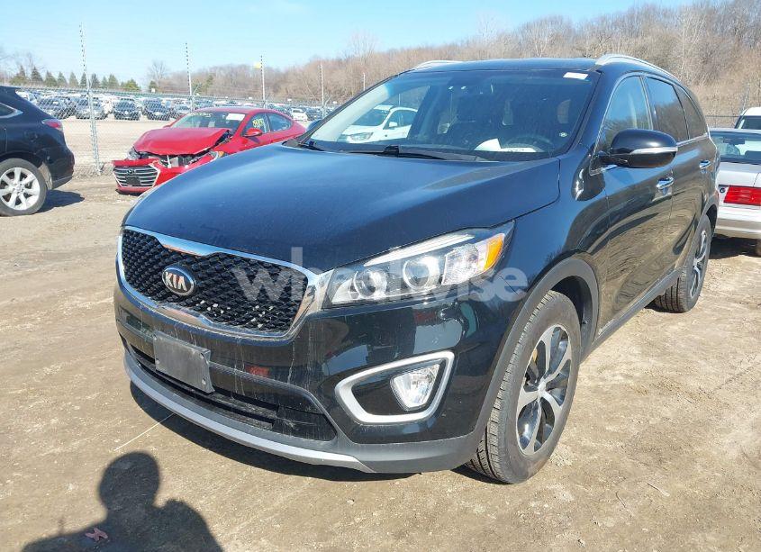 Photo 2 of 2017 Kia Sorento 3.3L EX (VIN 5XYPHDA51HG294958)