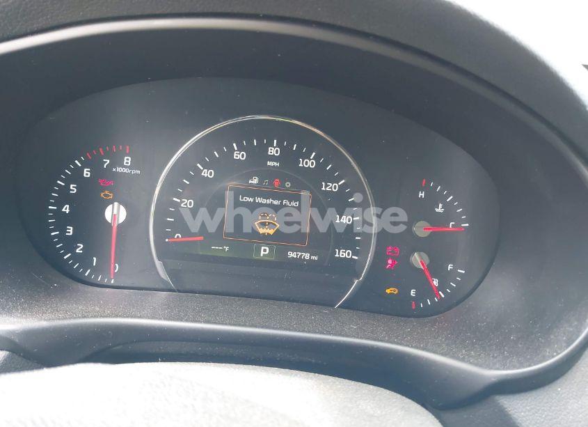 Photo 7 of 2017 Kia Sorento 3.3L EX (VIN 5XYPHDA51HG323052)