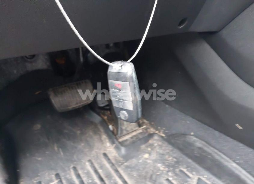 Photo 11 of 2018 Kia Sorento 3.3L EX (VIN 5XYPHDA51JG417387)