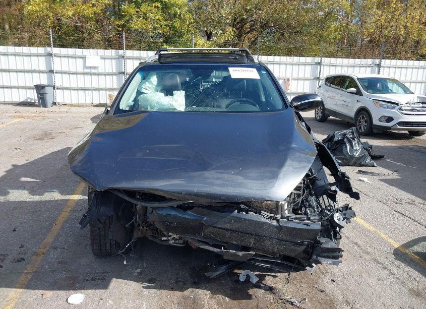 Photo 11 of 2020 Kia Sorento 3.3L EX (VIN 5XYPHDA51LG678943)