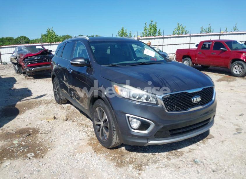 2016 Kia Sorento 3.3L EX (VIN 5XYPHDA52GG158367) main photo