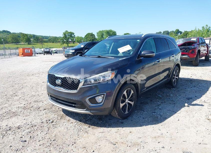 Photo 2 of 2016 Kia Sorento 3.3L EX (VIN 5XYPHDA52GG158367)