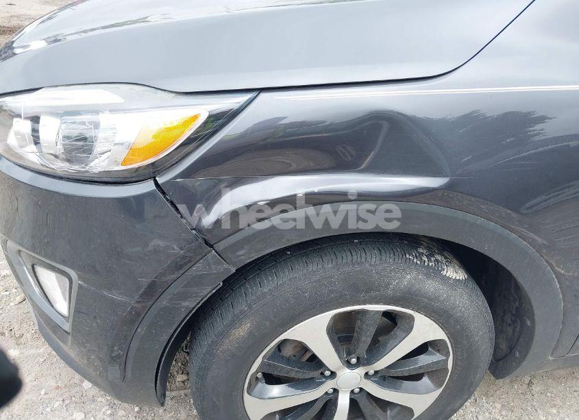 Photo 18 of 2016 Kia Sorento 3.3L EX (VIN 5XYPHDA52GG161074)