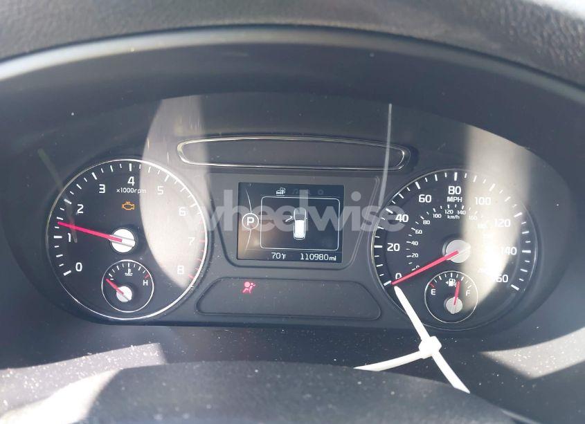 Photo 7 of 2016 Kia Sorento 3.3L EX (VIN 5XYPHDA54GG087396)