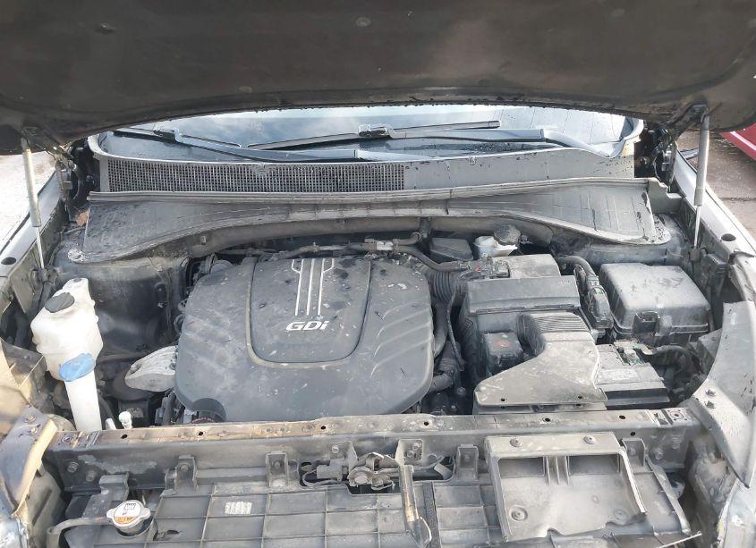 Photo 10 of 2016 Kia Sorento 3.3L EX (VIN 5XYPHDA54GG124012)