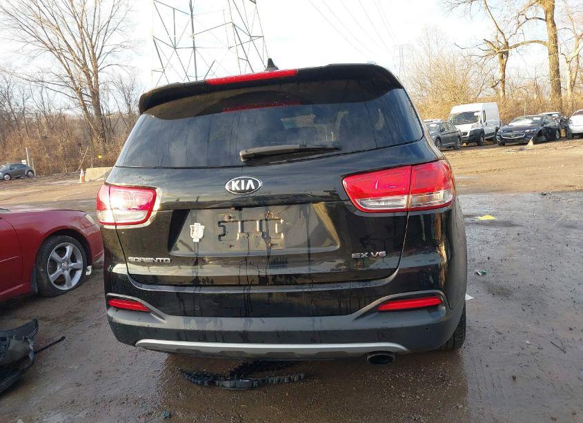 Photo 16 of 2016 Kia Sorento 3.3L EX (VIN 5XYPHDA54GG124012)