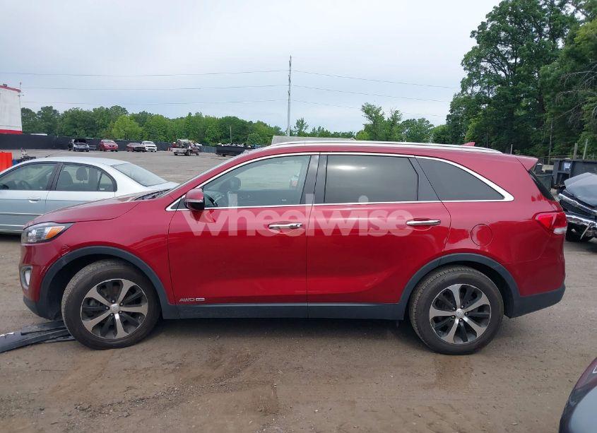 Photo 14 of 2017 Kia Sorento 3.3L EX (VIN 5XYPHDA54HG230400)