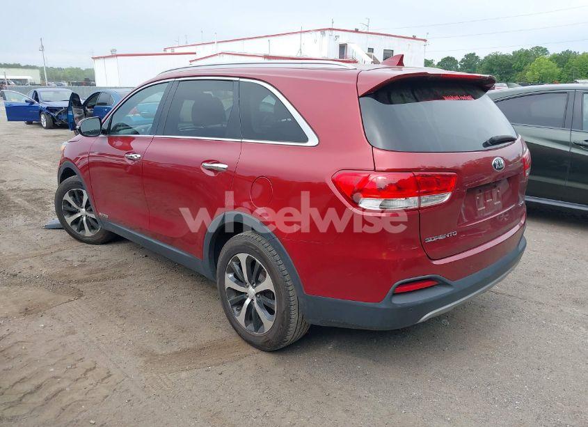 Photo 3 of 2017 Kia Sorento 3.3L EX (VIN 5XYPHDA54HG230400)