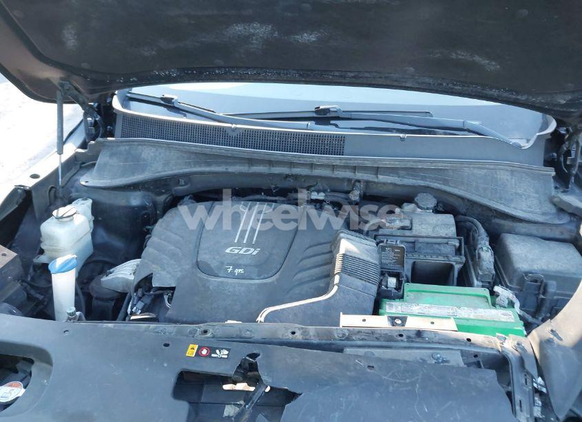 Photo 10 of 2018 Kia Sorento 3.3L EX (VIN 5XYPHDA54JG410997)