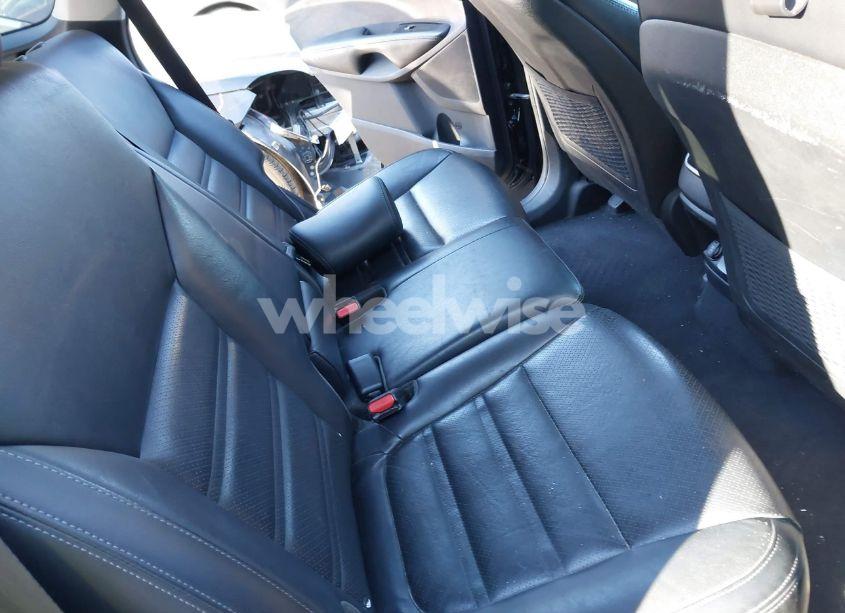 Photo 8 of 2018 Kia Sorento 3.3L EX (VIN 5XYPHDA54JG410997)