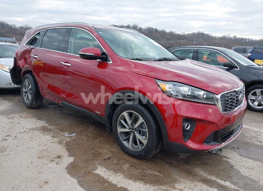 2019 Kia Sorento 3.3L EX (VIN 5XYPHDA54KG472174) main photo