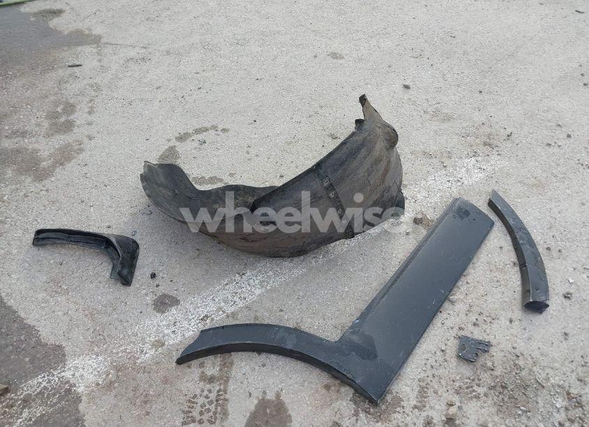 Photo 12 of 2019 Kia Sorento 3.3L EX (VIN 5XYPHDA54KG472174)