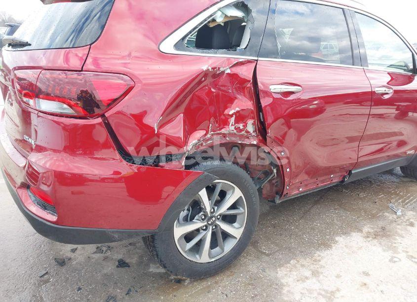 Photo 6 of 2019 Kia Sorento 3.3L EX (VIN 5XYPHDA54KG472174)