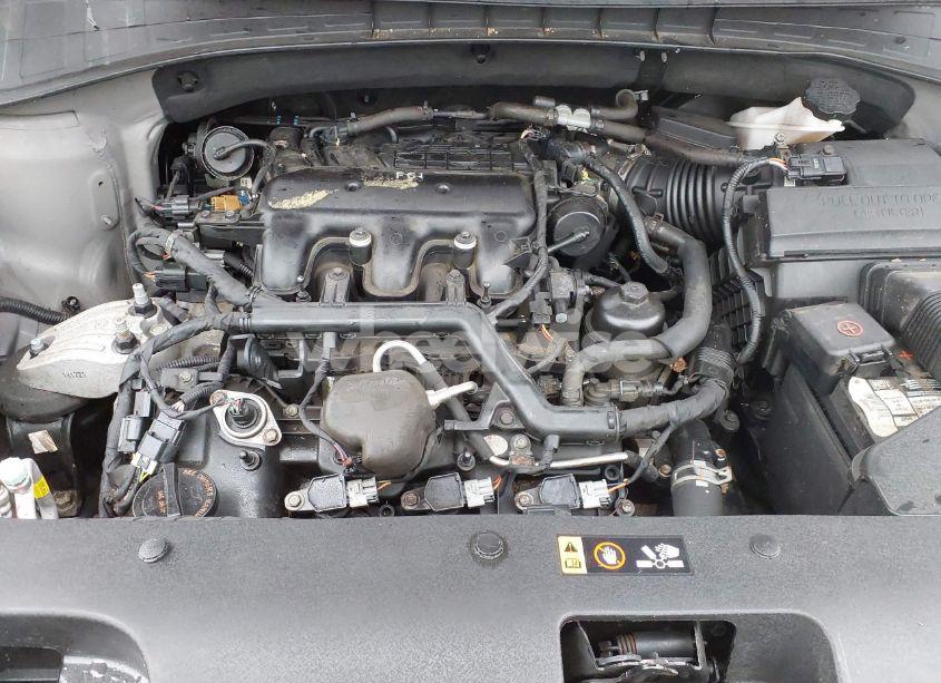 Photo 10 of 2017 Kia Sorento 3.3L EX (VIN 5XYPHDA55HG323233)