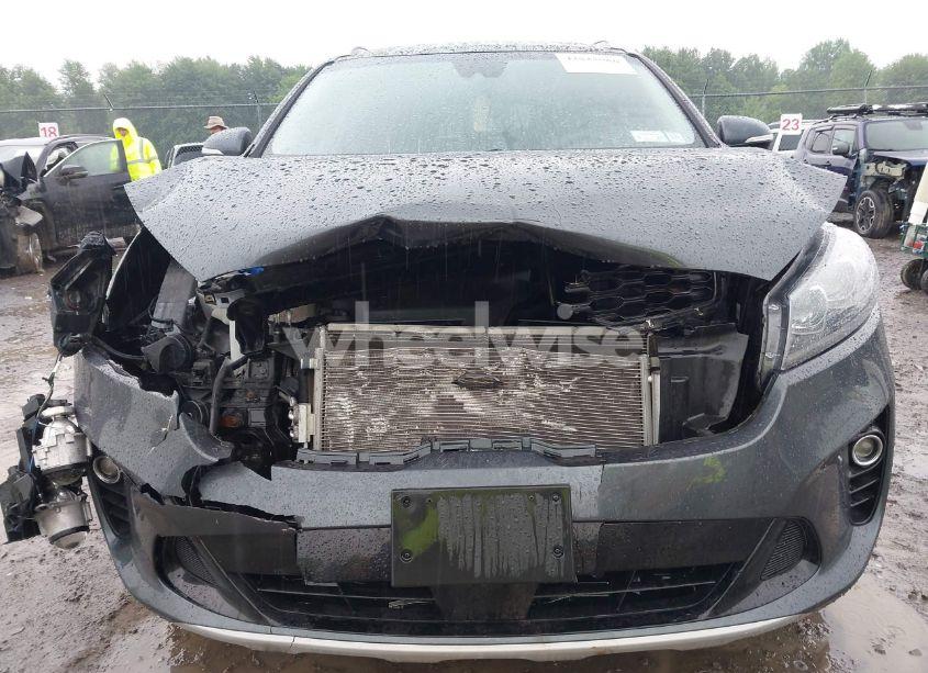 Photo 12 of 2020 Kia Sorento 3.3L EX (VIN 5XYPHDA55LG667458)