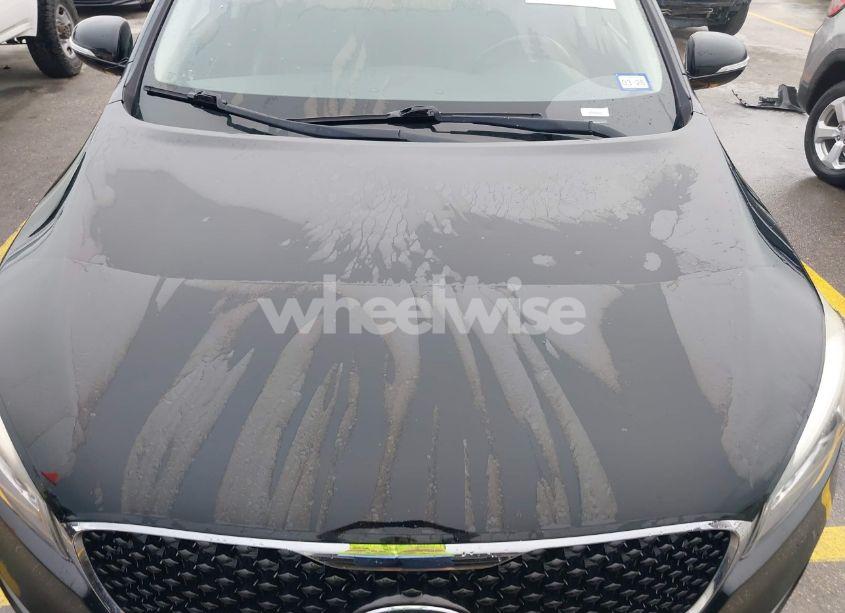 Photo 6 of 2016 Kia Sorento 3.3L EX (VIN 5XYPHDA56GG133679)