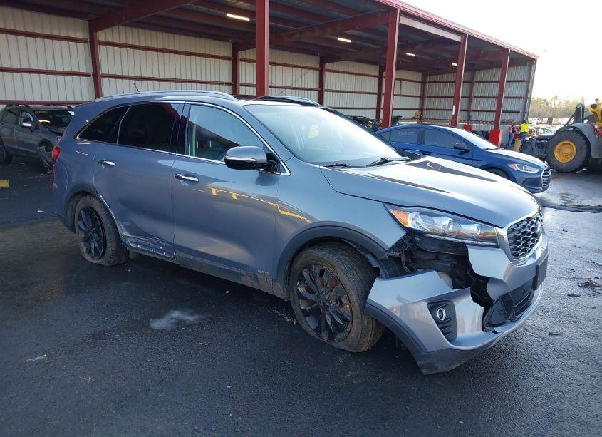 2020 Kia Sorento 3.3L EX (VIN 5XYPHDA56LG709619) main photo