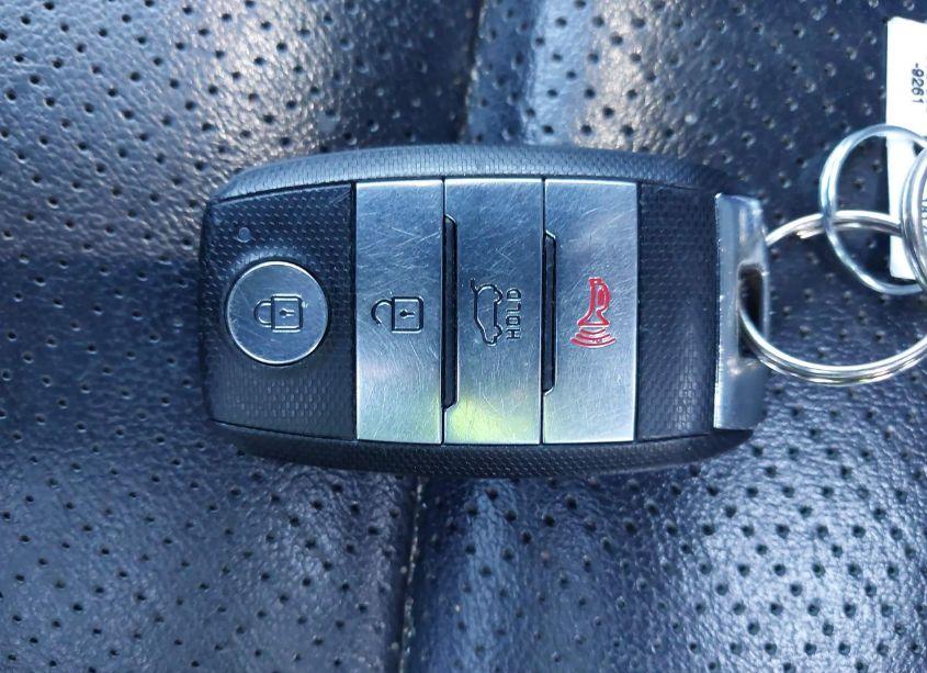 Photo 11 of 2020 Kia Sorento 3.3L EX (VIN 5XYPHDA56LG709619)