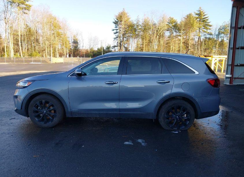 Photo 14 of 2020 Kia Sorento 3.3L EX (VIN 5XYPHDA56LG709619)