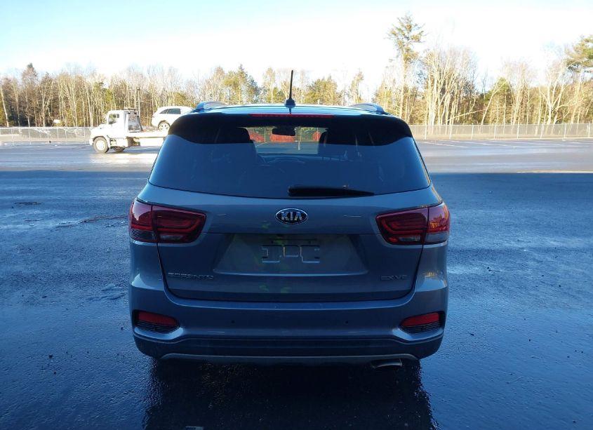 Photo 16 of 2020 Kia Sorento 3.3L EX (VIN 5XYPHDA56LG709619)