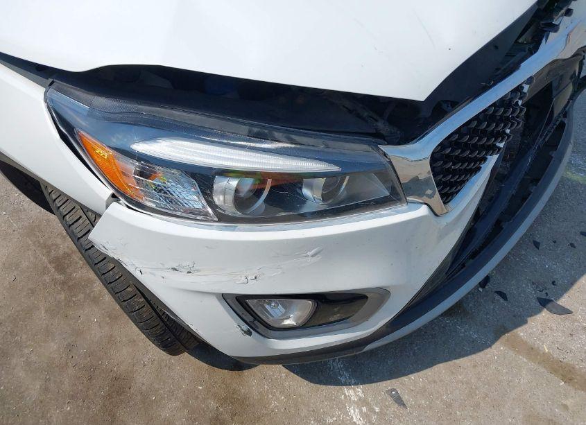 Photo 14 of 2016 Kia Sorento 3.3L EX (VIN 5XYPHDA57GG066705)