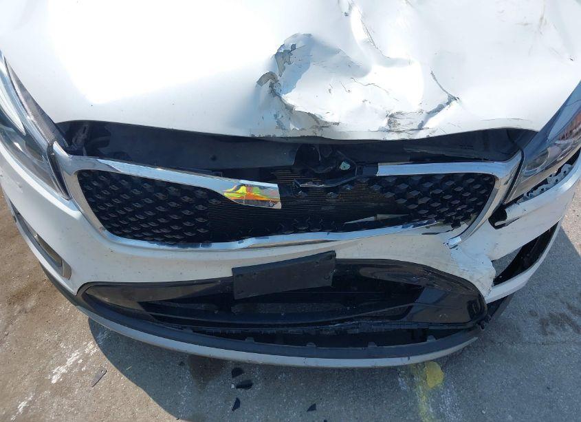 Photo 6 of 2016 Kia Sorento 3.3L EX (VIN 5XYPHDA57GG066705)