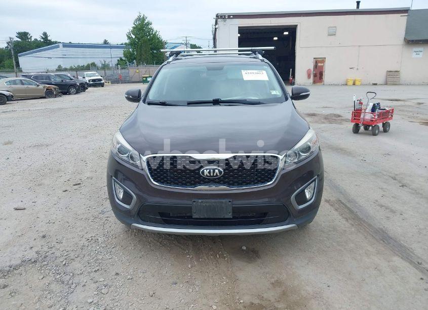 Photo 12 of 2016 Kia Sorento 3.3L EX (VIN 5XYPHDA57GG119919)