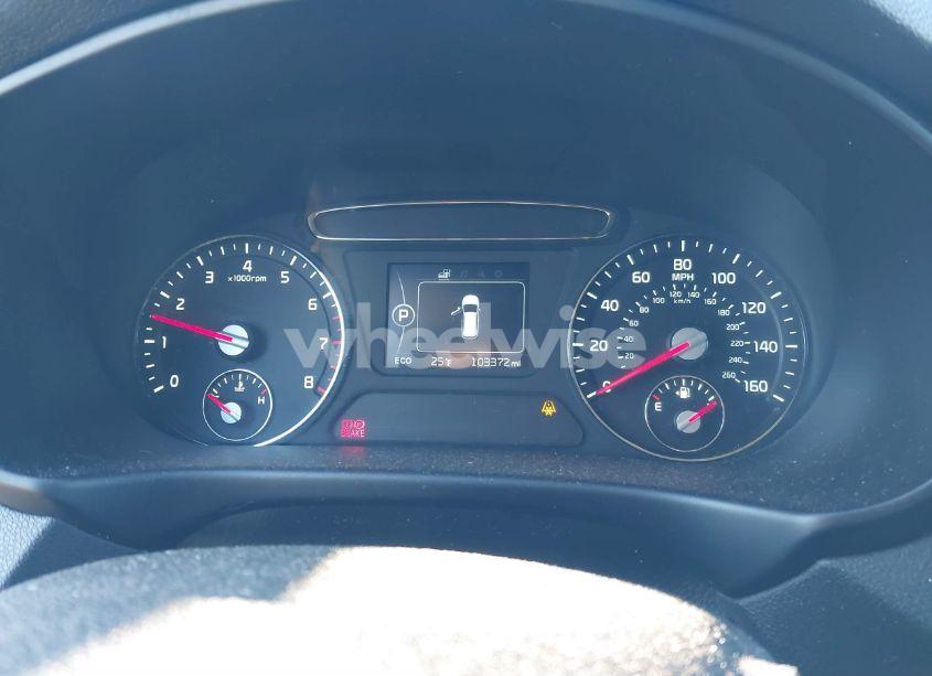 Photo 7 of 2016 Kia Sorento 3.3L EX (VIN 5XYPHDA57GG121749)