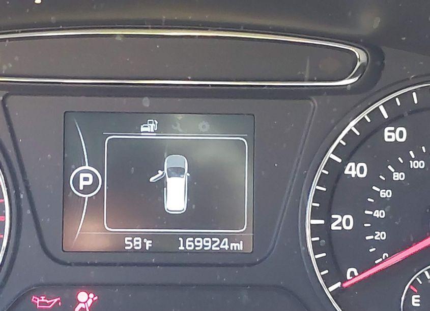 Photo 15 of 2016 Kia Sorento 3.3L EX (VIN 5XYPHDA58GG098496)