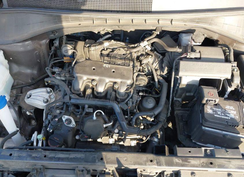 Photo 10 of 2017 Kia Sorento 3.3L EX (VIN 5XYPHDA58HG311805)