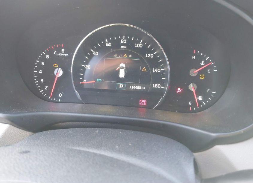 Photo 7 of 2017 Kia Sorento 3.3L EX (VIN 5XYPHDA58HG311805)