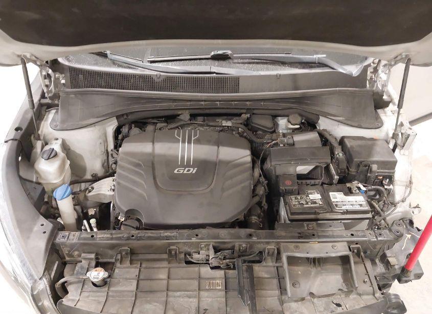 Photo 10 of 2016 Kia Sorento 3.3L EX (VIN 5XYPHDA59GG159645)