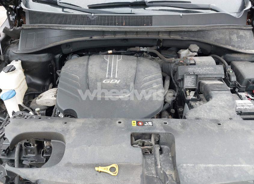 Photo 10 of 2017 Kia Sorento 3.3L EX (VIN 5XYPHDA59HG204228)