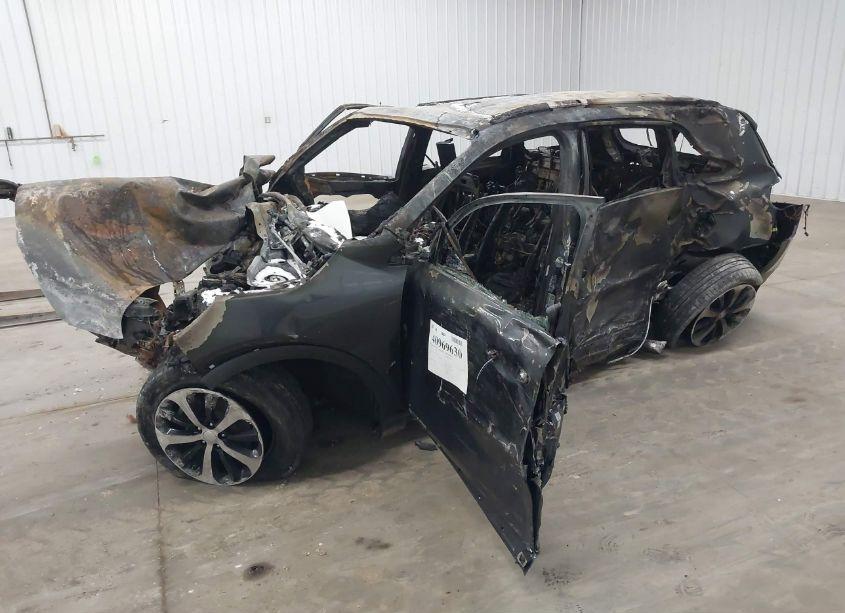 Photo 2 of 2017 Kia Sorento 3.3L EX (VIN 5XYPHDA59HG312641)