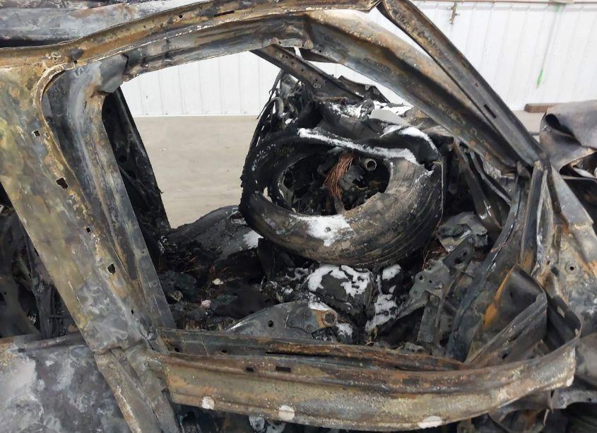 Photo 5 of 2017 Kia Sorento 3.3L EX (VIN 5XYPHDA59HG312641)