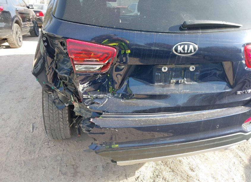 Photo 18 of 2020 Kia Sorento 3.3L EX (VIN 5XYPHDA59LG663459)