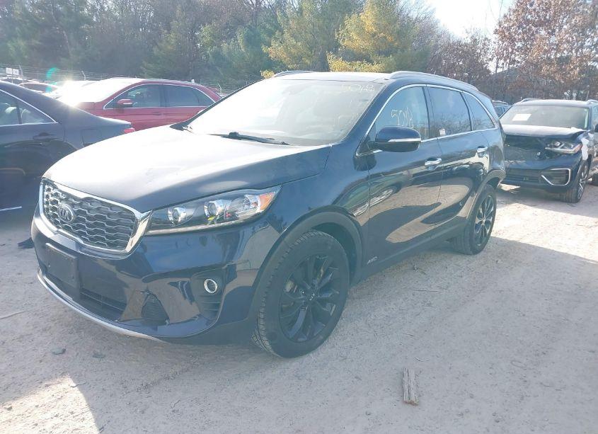 Photo 2 of 2020 Kia Sorento 3.3L EX (VIN 5XYPHDA59LG663459)