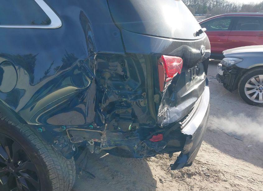 Photo 6 of 2020 Kia Sorento 3.3L EX (VIN 5XYPHDA59LG663459)