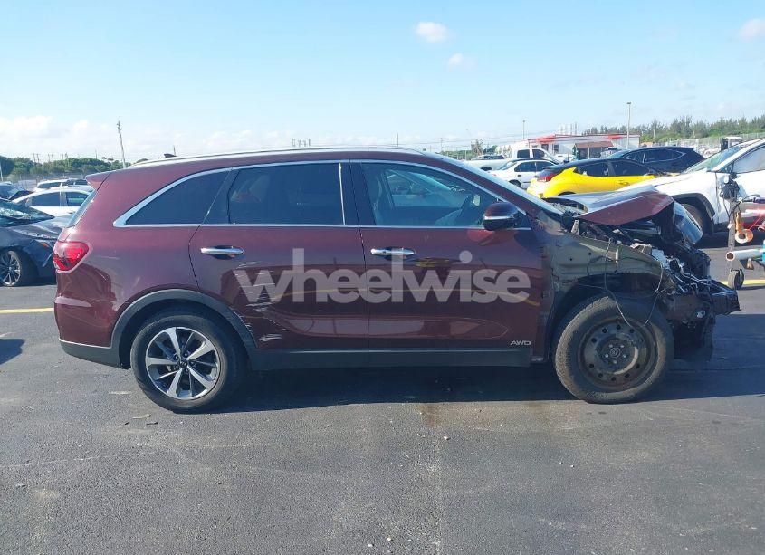 Photo 14 of 2019 Kia Sorento 3.3L EX (VIN 5XYPHDA5XKG537867)