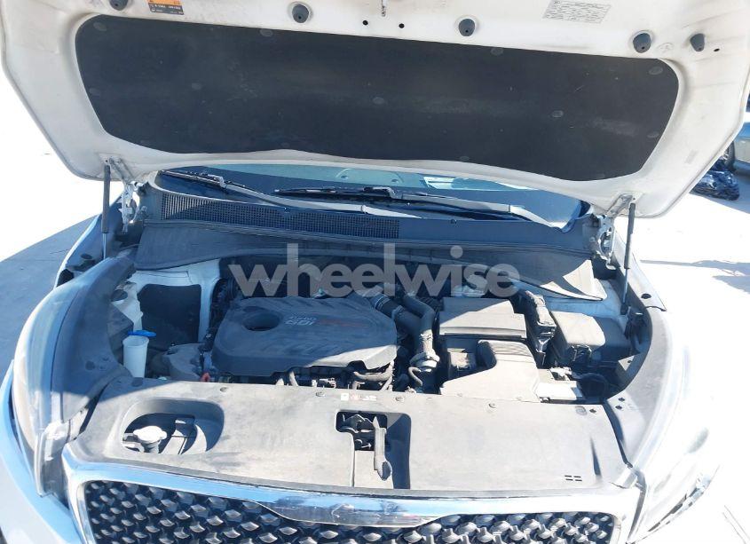 Photo 10 of 2016 Kia Sorento 2.0T SXL (VIN 5XYPK4A10GG021362)