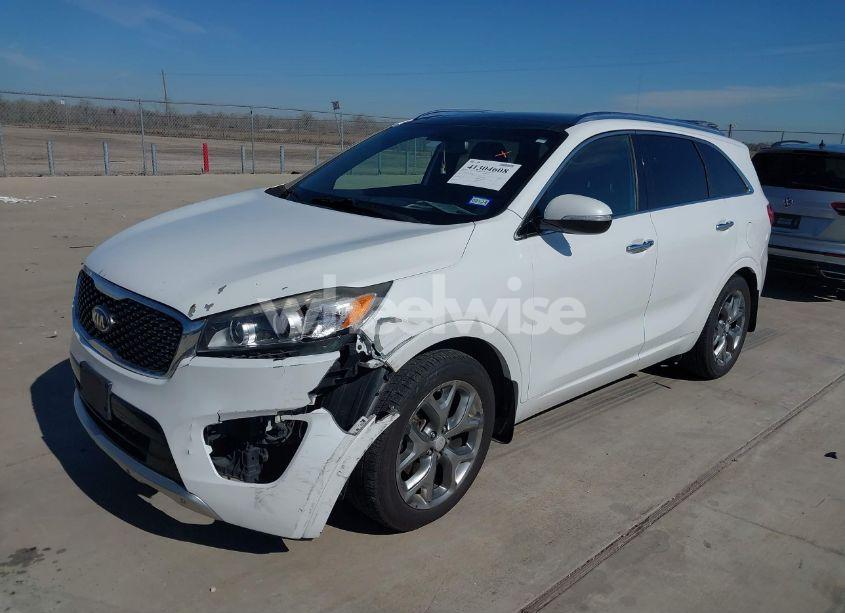 Photo 2 of 2016 Kia Sorento 2.0T SXL (VIN 5XYPK4A10GG021362)