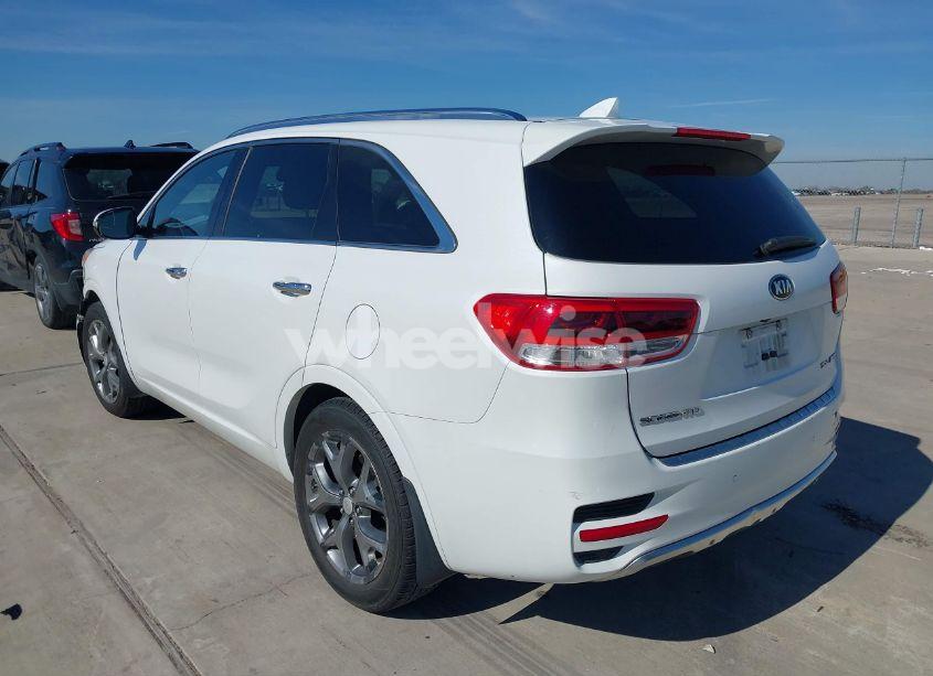 Photo 3 of 2016 Kia Sorento 2.0T SXL (VIN 5XYPK4A10GG021362)