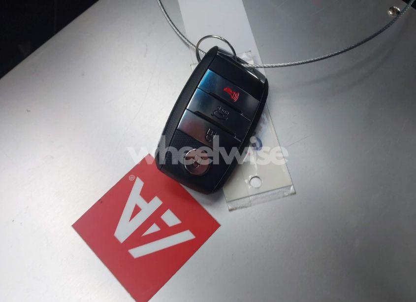 Photo 11 of 2016 Kia Sorento 2.0T SXL (VIN 5XYPK4A17GG126223)