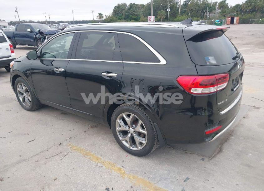 Photo 3 of 2016 Kia Sorento 2.0T SXL (VIN 5XYPK4A17GG126223)