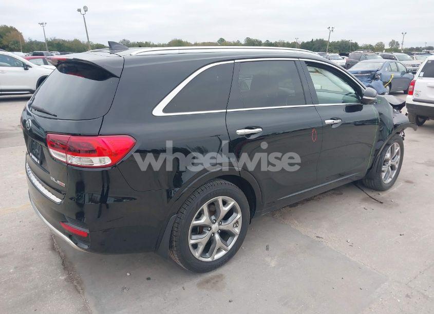 Photo 4 of 2016 Kia Sorento 2.0T SXL (VIN 5XYPK4A17GG126223)