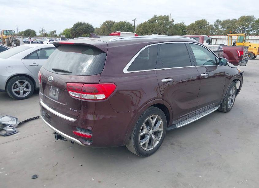 Photo 4 of 2017 Kia Sorento 3.3L SX (VIN 5XYPK4A50HG204944)