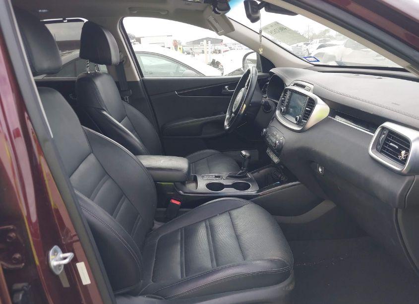 Photo 5 of 2017 Kia Sorento 3.3L SX (VIN 5XYPK4A50HG204944)