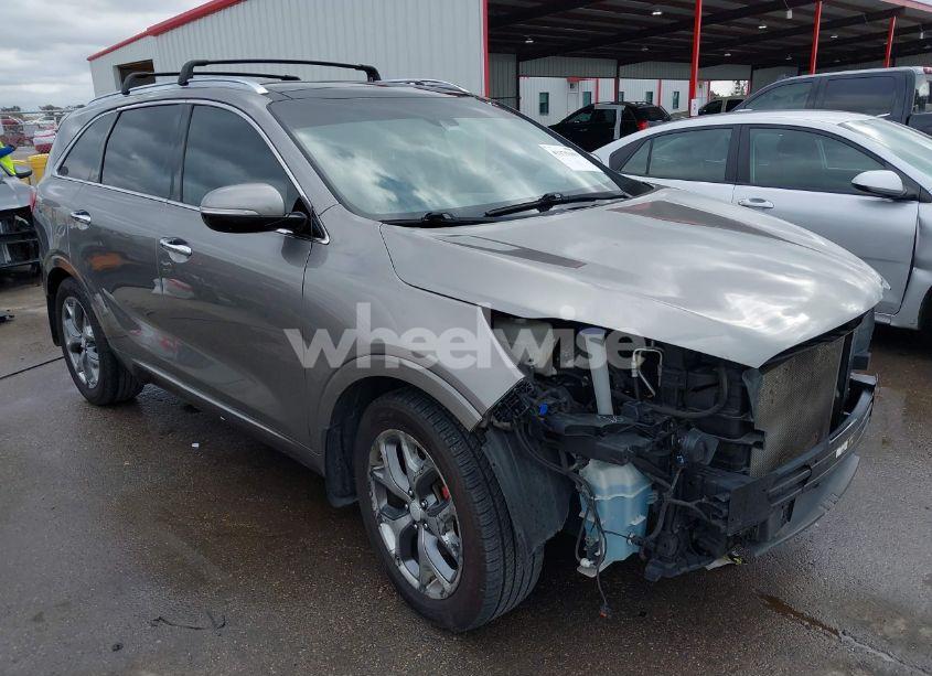 2017 Kia Sorento 3.3L SX (VIN 5XYPK4A50HG238723) main photo